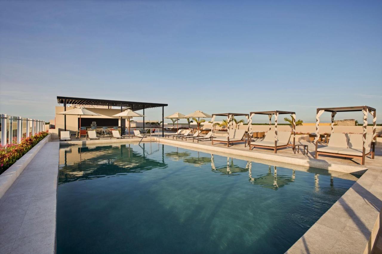 Residence Inn By Marriott Playa Del Carmen Bagian luar foto